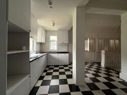 Admiralty Road East (D27), Detached #524752101